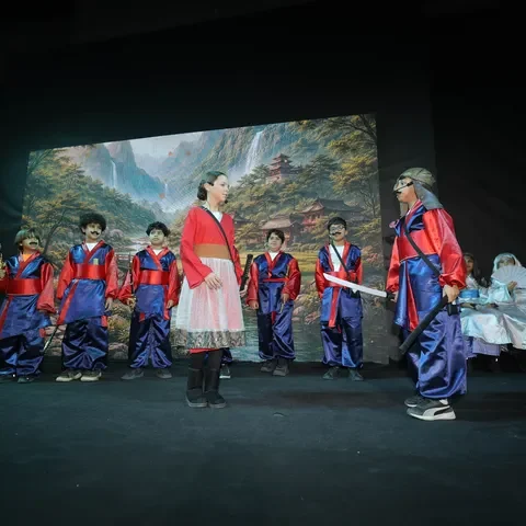 Web image: Mulan 7